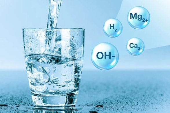 Uống nước ion kiềm có thực sự tốt như lời đồn?